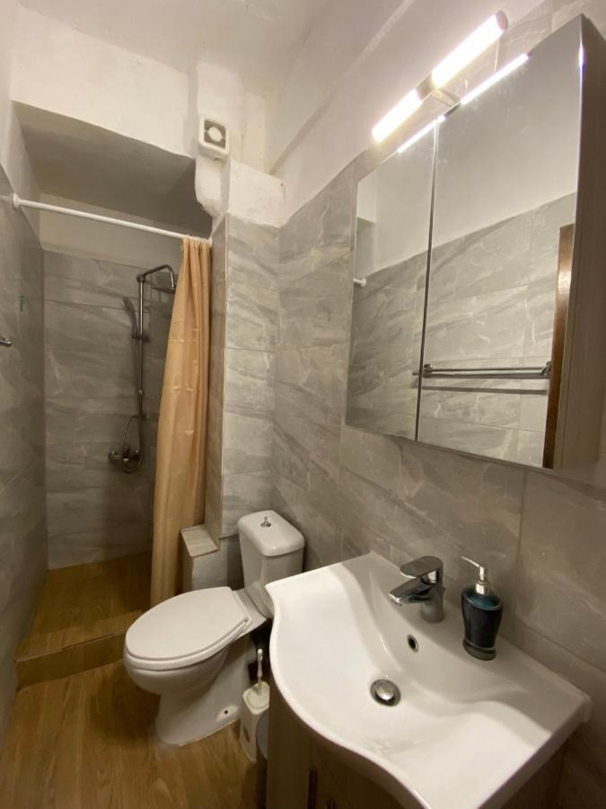 Pansion Vasiliki Apartment Ouranoupoli Bagian luar foto